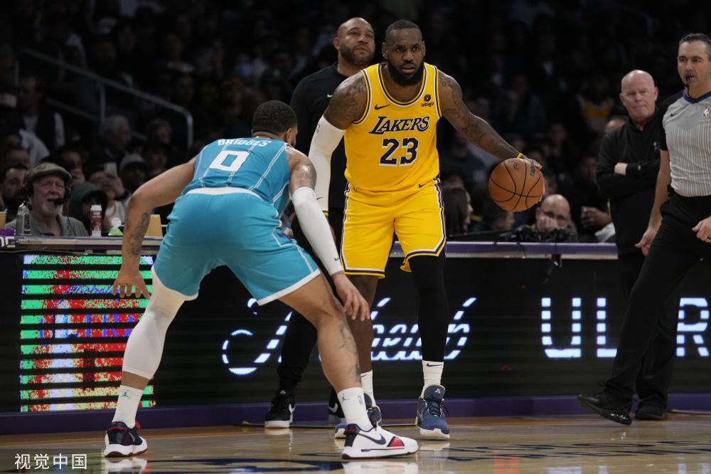 会在一个全 会在一个全