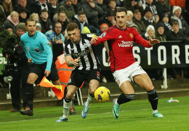 更是在场上 更是在场上